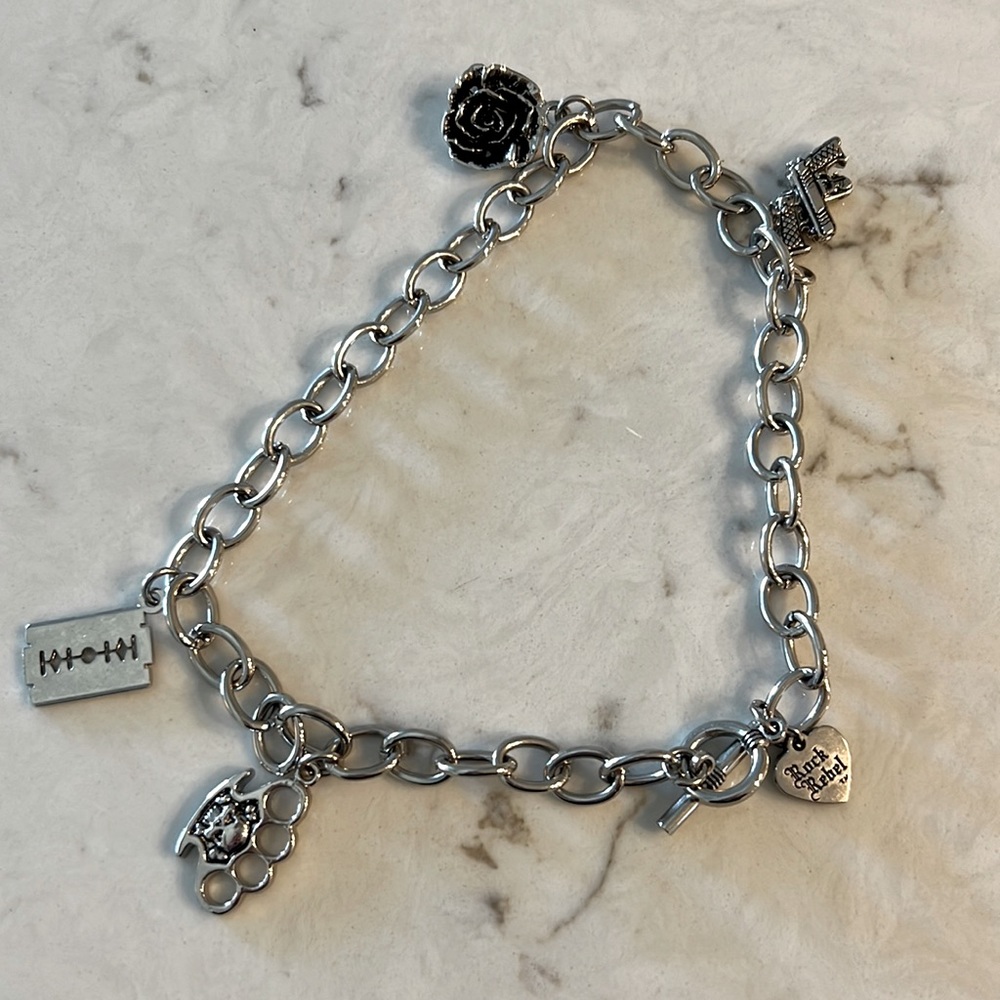 Rock Rebel “Tiffany style” necklace with charms Very cool necklace 8 inch chain!